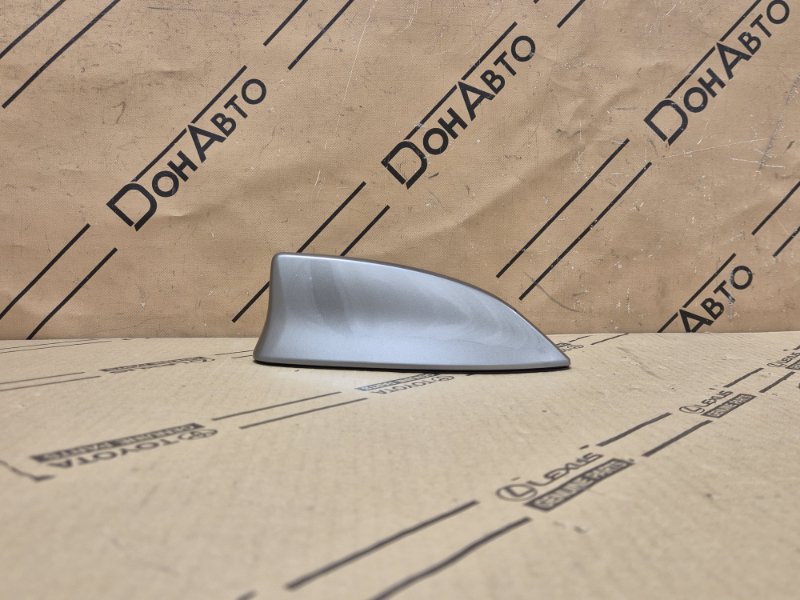 Крышка антенны Lexus RX 5