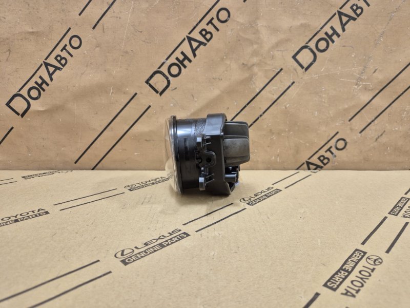 Фара противотуманная Toyota Land Cruiser 200 перед. лев.