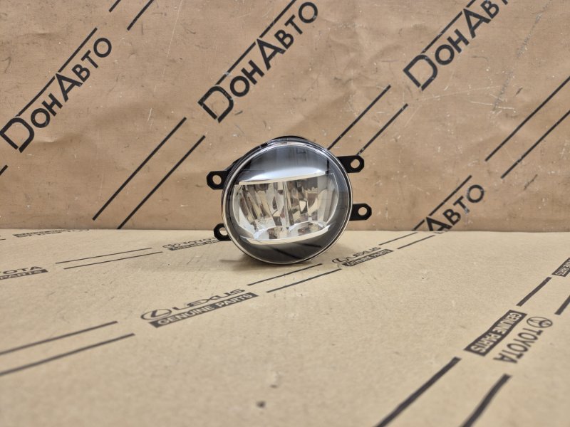 Фара противотуманная Lexus RX 4 перед. лев.