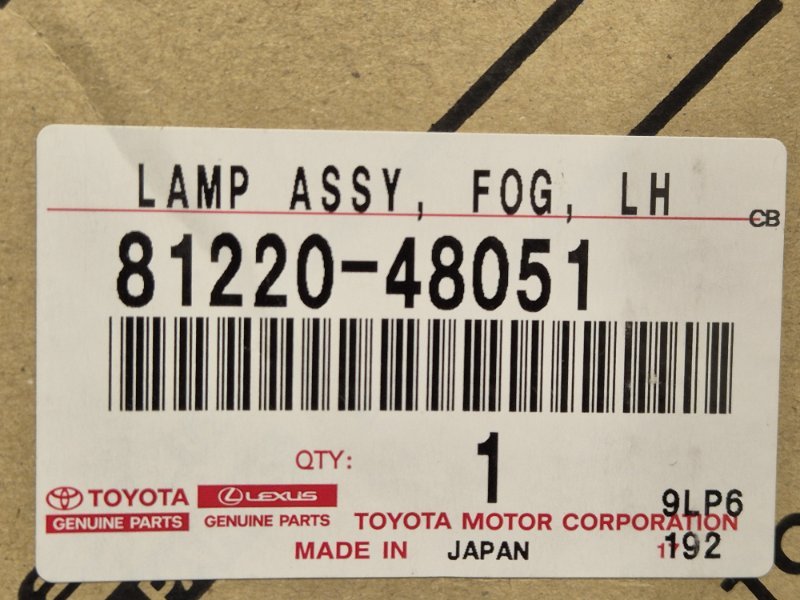 Фара противотуманная Lexus RX 4 перед. лев.