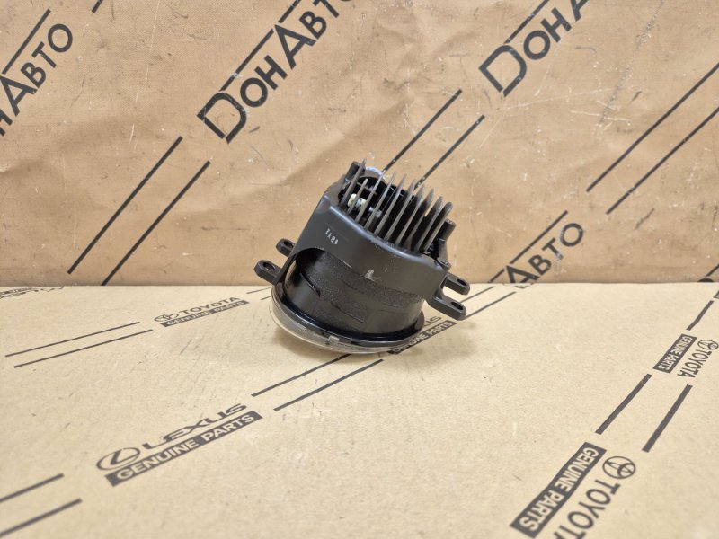 Фара противотуманная Lexus RX 4 перед. лев.