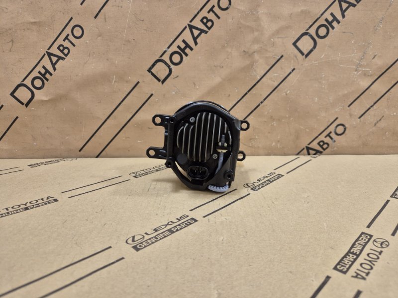 Фара противотуманная Toyota C-HR 1 перед. лев.