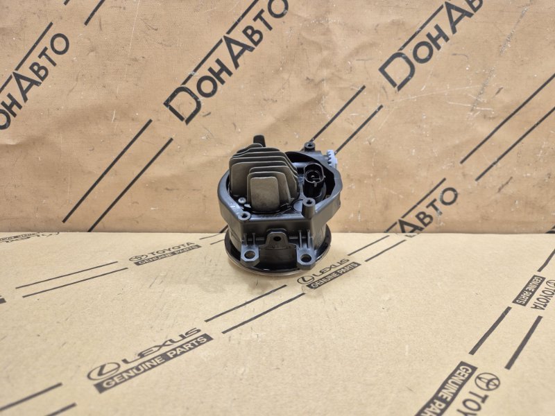 Фара противотуманная Toyota C-HR 1 перед. лев.