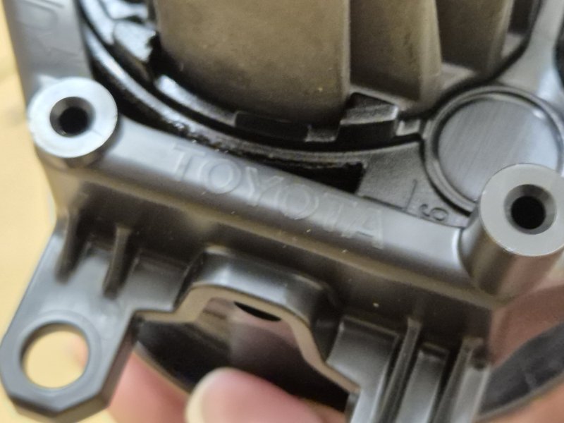 Фара противотуманная Toyota C-HR 1 перед. лев.