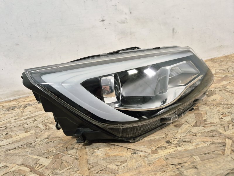 Фара Chery Arrizo 7 перед. прав. (б/у) Фара Chery Arrizo 7 перед. прав. (б/у)