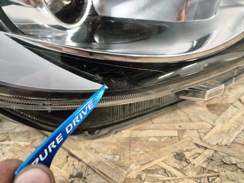 Фара Chery Arrizo 7 перед. прав. (б/у) Фара Chery Arrizo 7 перед. прав. (б/у)