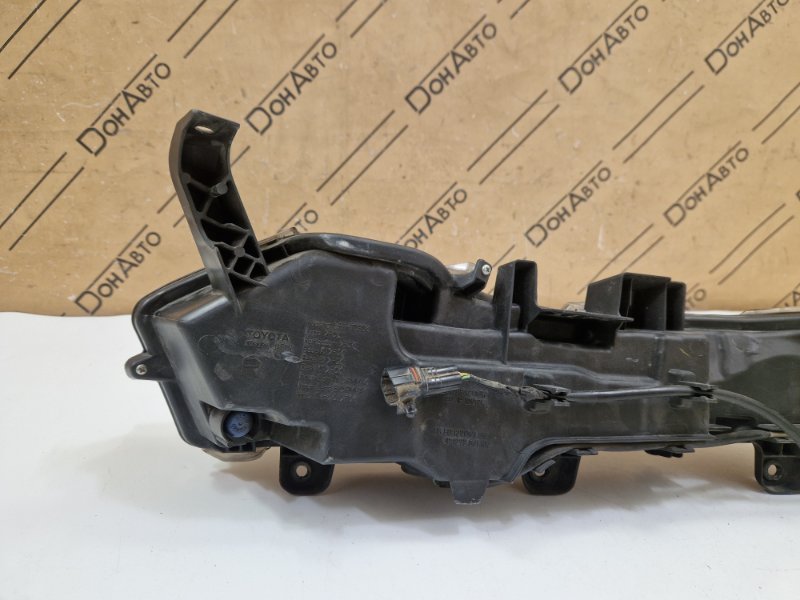 Указатель поворота Lexus NX 1 прав. (б/у)