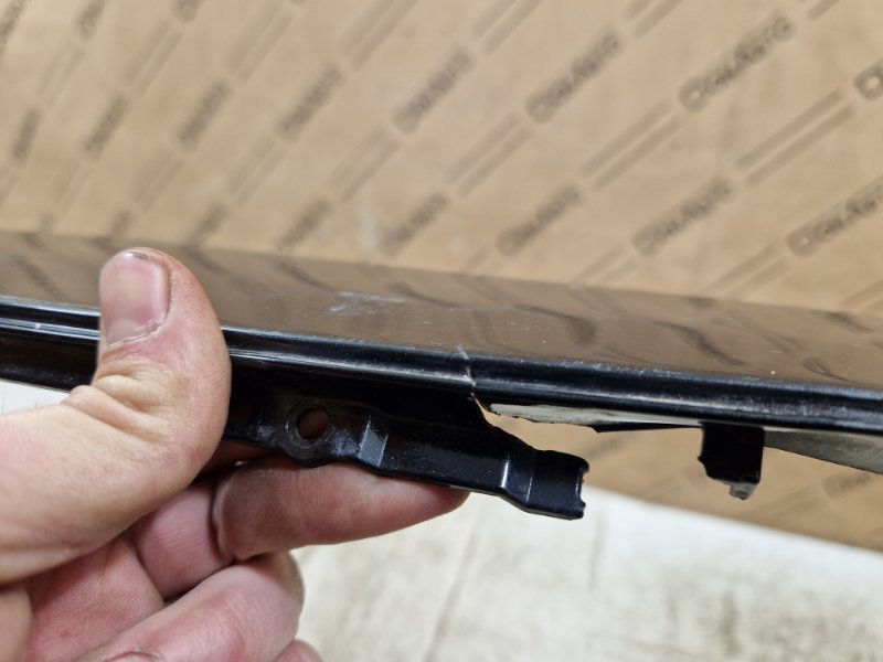 Бампер Lexus ES 7 перед. (б/у) Бампер Lexus ES 7 перед. (б/у)