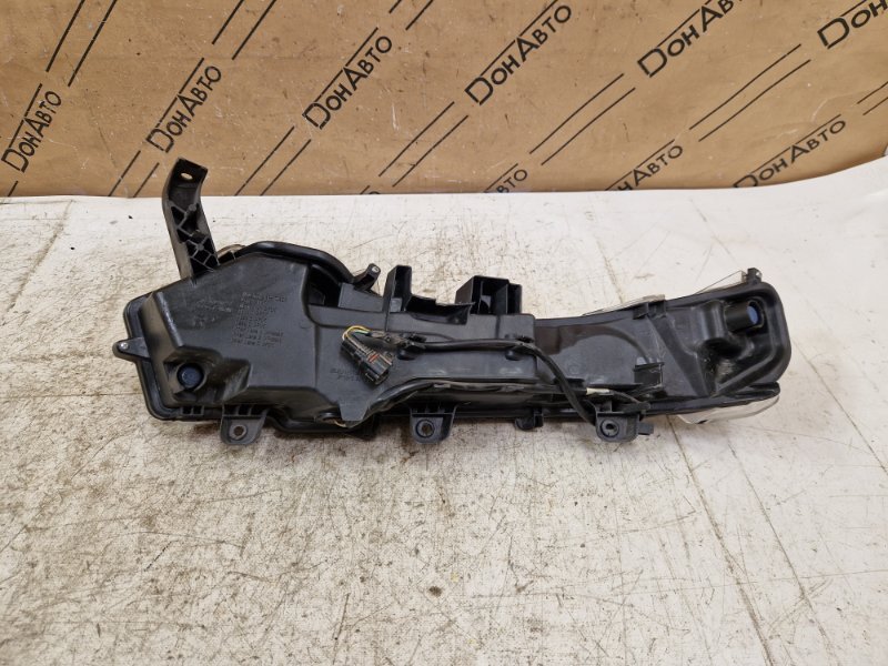 Указатель поворота Lexus NX 1 прав. (б/у)