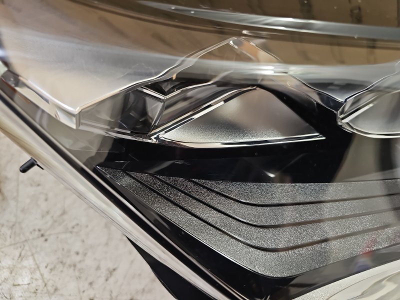 Фара Lexus RX 4 прав. (б/у)