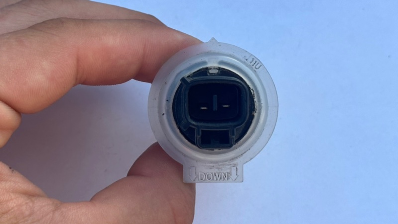 Датчик уровня жидкости омывателя Toyota Highlander MCU23 3MZFE 2006 (б/у)