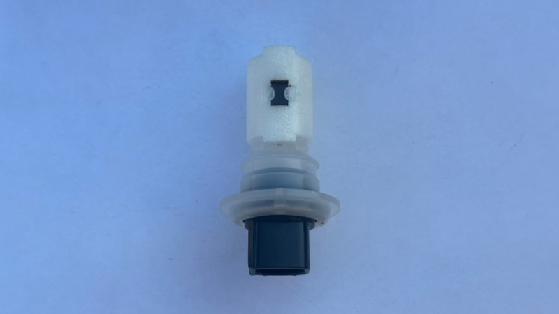 Датчик уровня жидкости омывателя Lexus RC200t ASC10 8ARFTS 2018 (б/у)