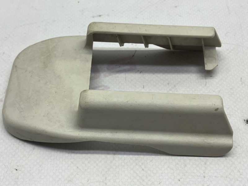 Накладка сиденья Lexus LS460 USF40 1URFE 2010 перед. лев. (б/у)