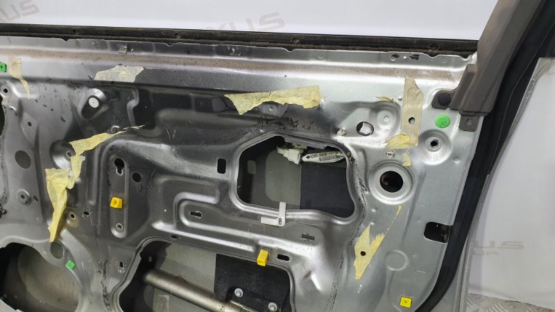 Дверь Lexus LS460 USF40 1URFE 2010 перед. прав. (б/у)