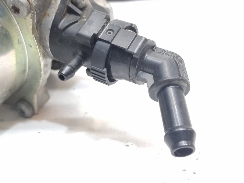 Вакуумный насос Nissan Qashqai J11 1.5 K9K F646 2016 (б/у) Вакуумный насос Nissan Qashqai J11 1.5 K9K F646 2016 (б/у)