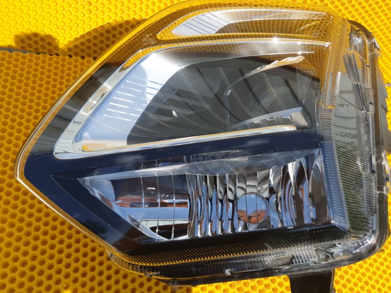 Фара Omoda C5 SQRF4J16 2023 перед. лев. (б/у) Фара Omoda C5 SQRF4J16 2023 перед. лев. (б/у)