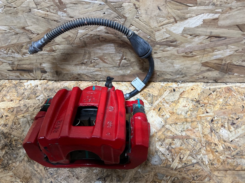 Суппорт Omoda C5 SQRF4J16 2023 перед. лев. (б/у)