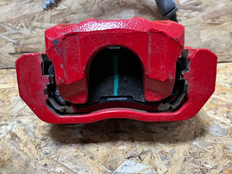 Суппорт Omoda C5 SQRF4J16 2023 перед. лев. (б/у)