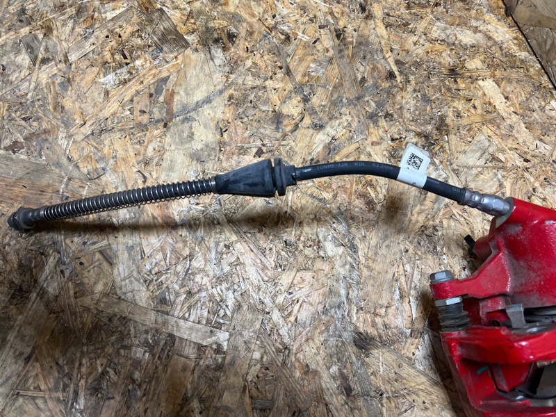 Суппорт Omoda C5 SQRF4J16 2023 перед. лев. (б/у)