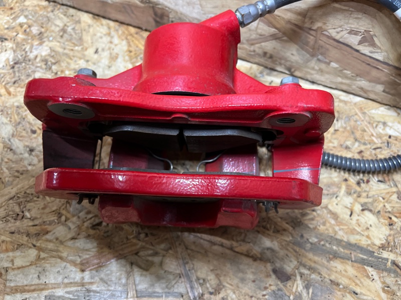 Суппорт Omoda C5 SQRF4J16 2023 перед. прав. (б/у)