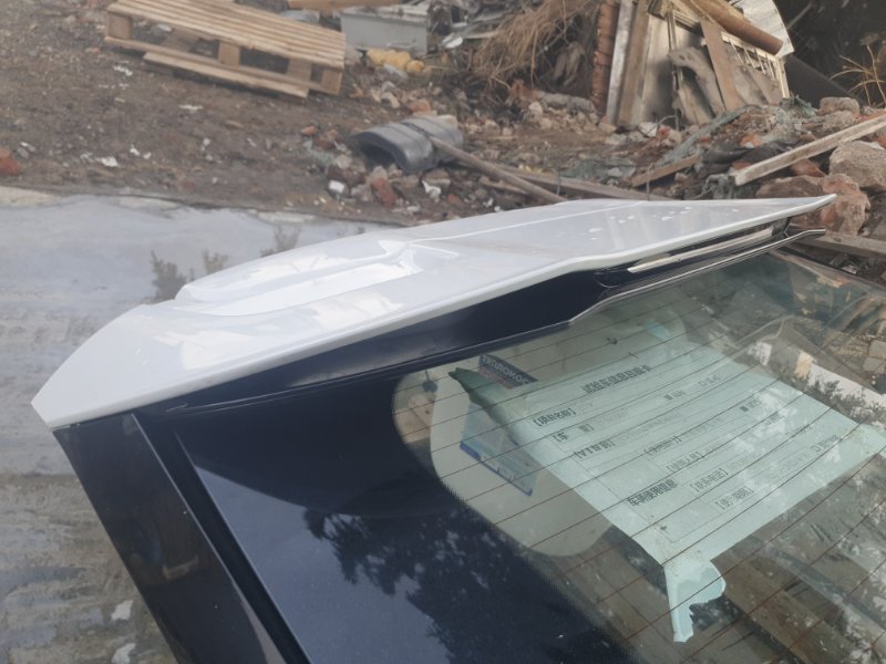 Спойлер крышки багажника Omoda C5 SQRF4J16 2023 (б/у) Спойлер крышки багажника Omoda C5 SQRF4J16 2023 (б/у)