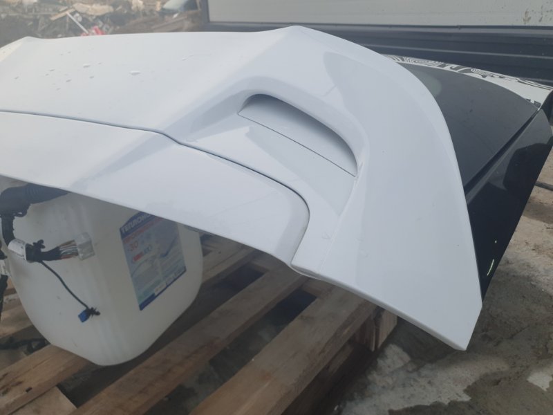 Спойлер крышки багажника Omoda C5 SQRF4J16 2023 (б/у) Спойлер крышки багажника Omoda C5 SQRF4J16 2023 (б/у)