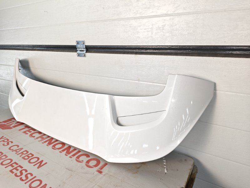 Спойлер крышки багажника Omoda C5 SQRF4J16 2023 (б/у) Спойлер крышки багажника Omoda C5 SQRF4J16 2023 (б/у)