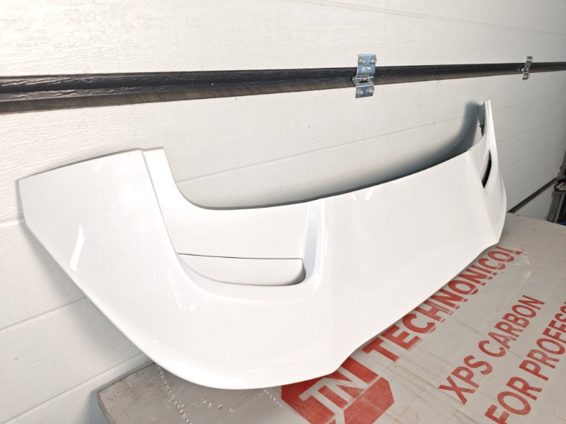 Спойлер крышки багажника Omoda C5 SQRF4J16 2023 (б/у) Спойлер крышки багажника Omoda C5 SQRF4J16 2023 (б/у)